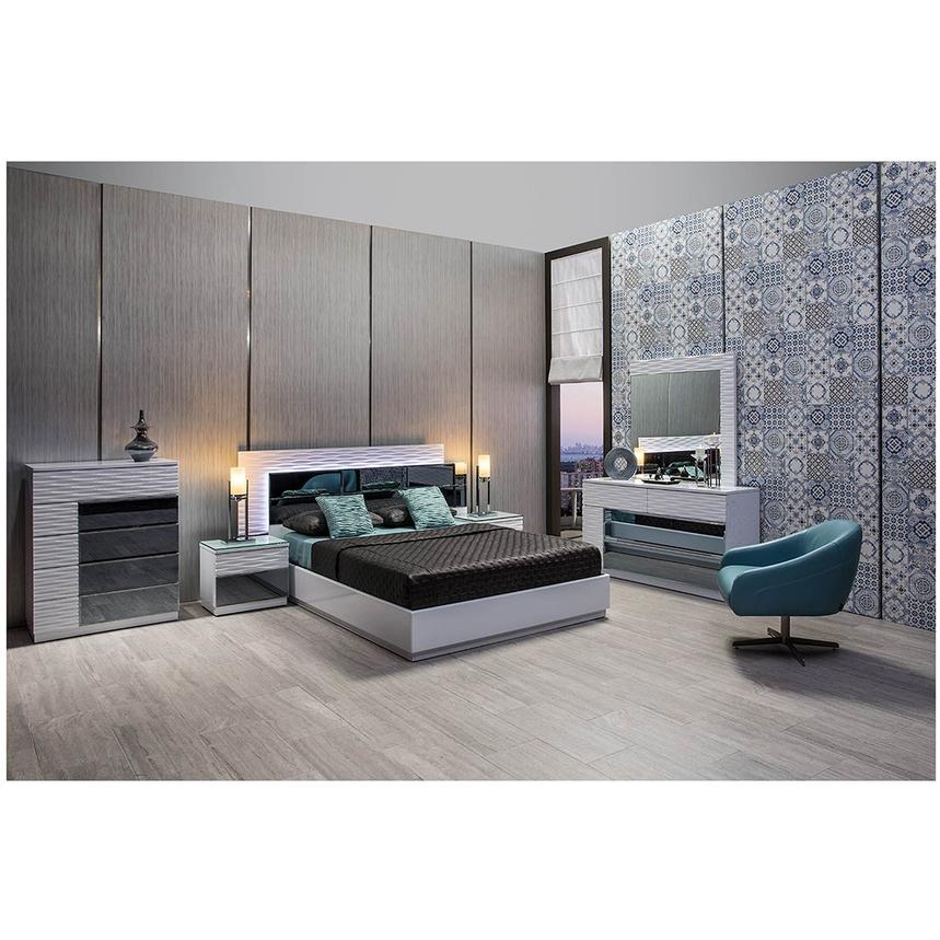 Manhattan White Mirrored Queen Platform Bed alternate image, 2 of 4 images.