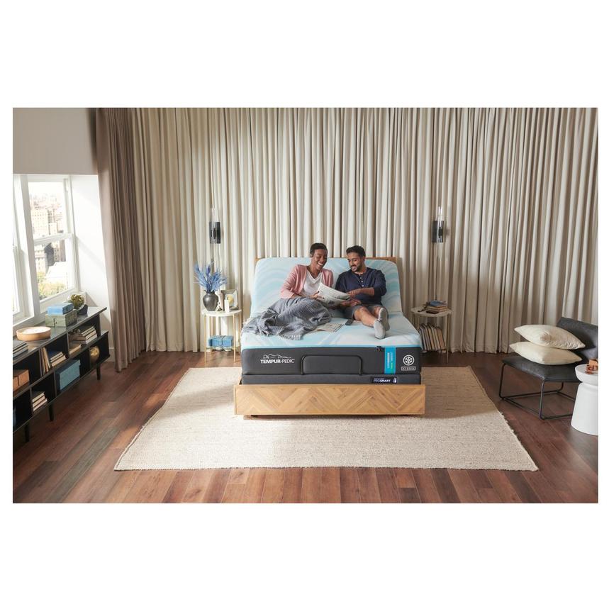 LuxeBreeze Hybrid-Medium Queen Mattress w/Ease庐 Powered Base by Stearns & Foster  alternate image, 2 of 5 images.