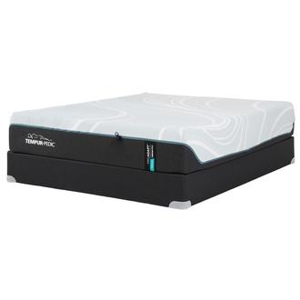 ProAdapt 2.0-Medium Queen Mattress w/Regular Foundation by Tempur-Pedic