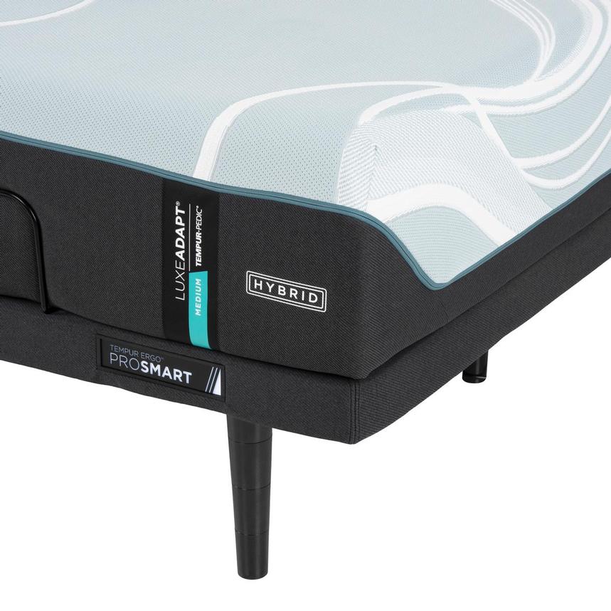 LuxeAdapt Medium Hybrid Queen Mattress w/Ergo® ProSmart Powered Base by Tempur-Pedic  alternate image, 4 of 6 images.