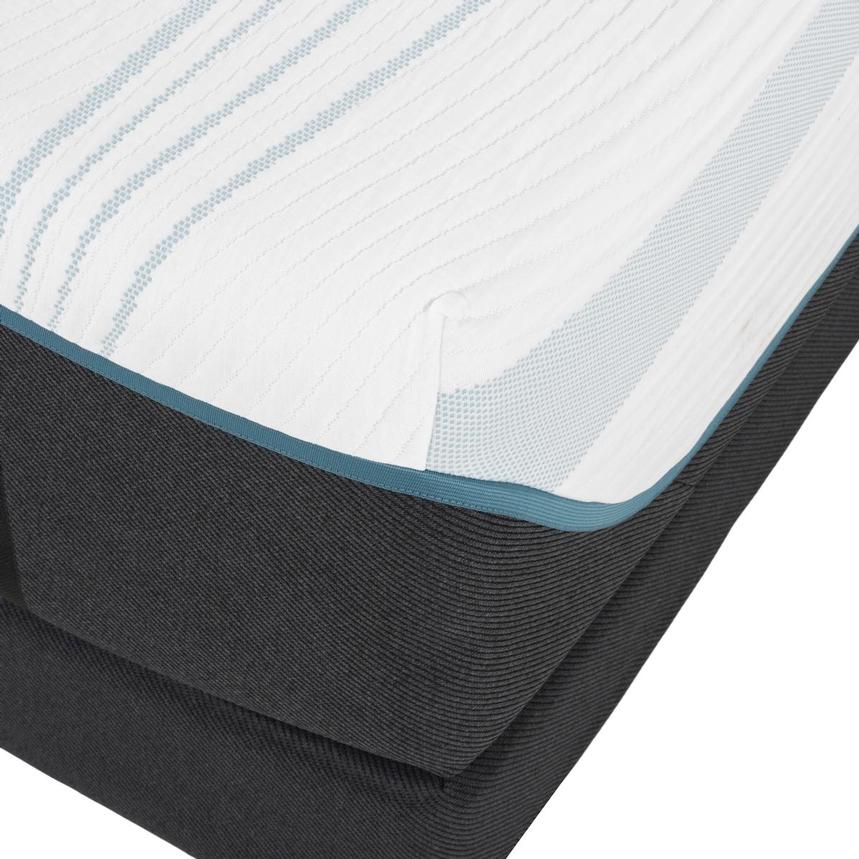 Adapt Medium Twin XL Mattress w/Low Foundation by Tempur-Pedic alternate image, 2 of 4 images.