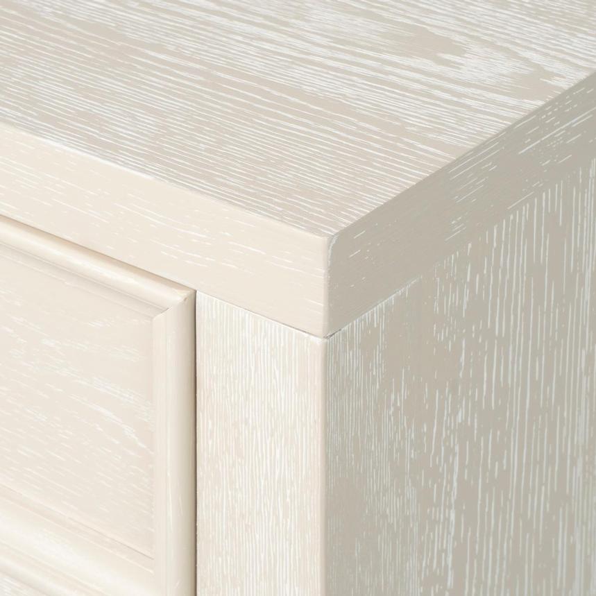 Villa Chest alternate image, 8 of 10 images.