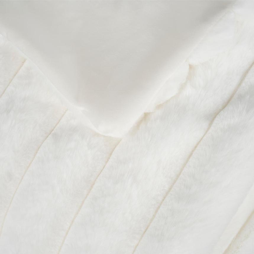 Welig White Throw  alternate image, 4 of 5 images.