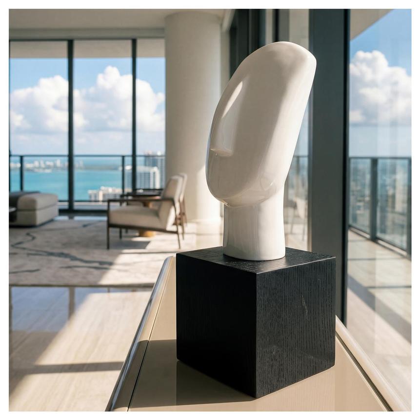 Moray Sculpture  alternate image, 2 of 8 images.